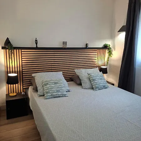 Apartmán In A Bright With A View!