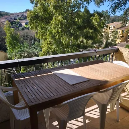 In A Bright With A View! Apartmán