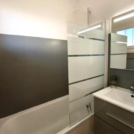 Apartmán In A Bright With A View!